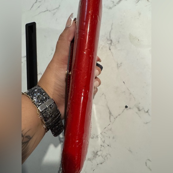 Authentic Louis Vuitton Red Vernis Sarah Wallet on Chain - Picture 15 of 15